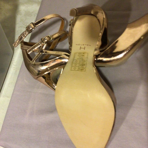Ladies Heels by Halston. Vegan Leather Copper Color. - Picture 5 of 10